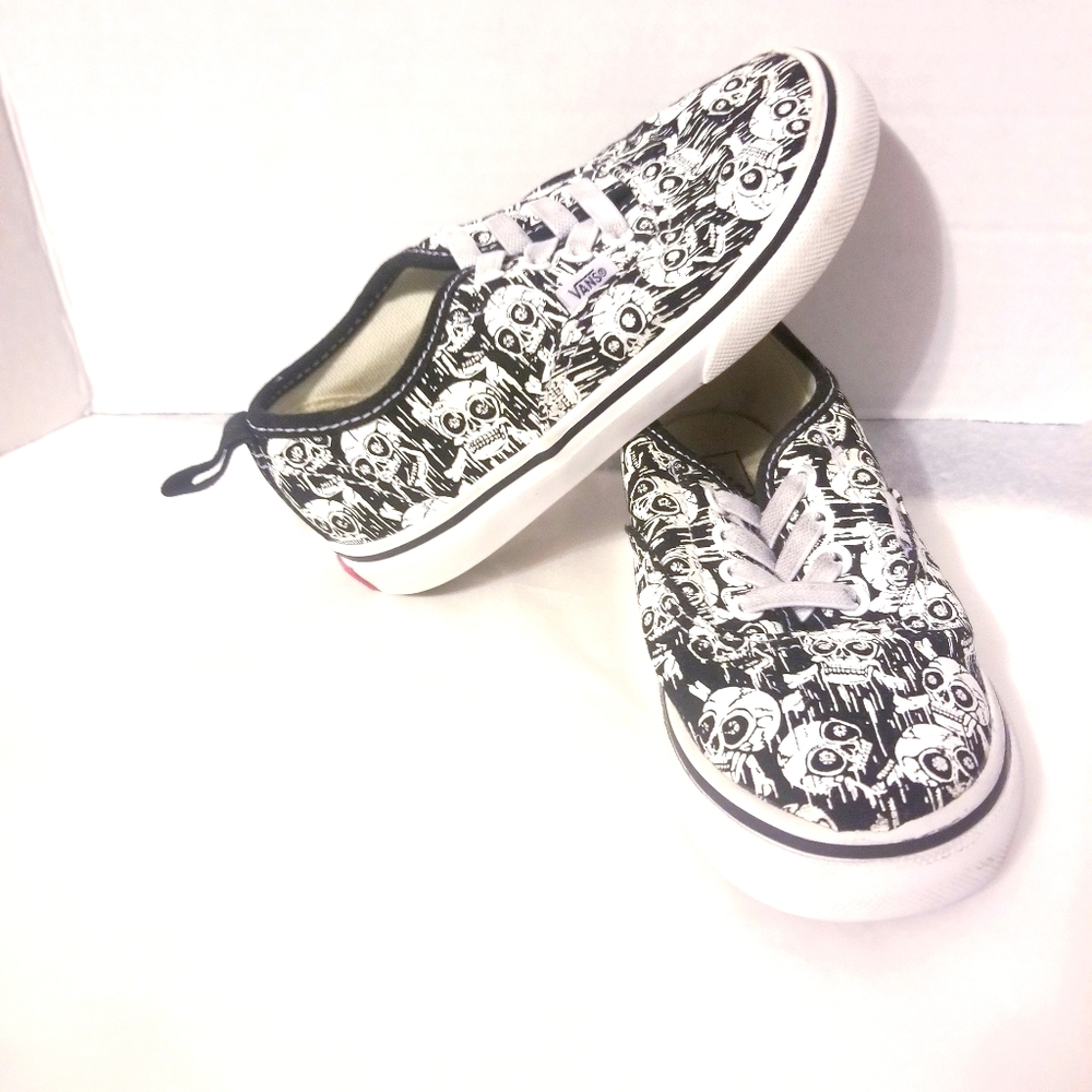 Vans sz 9 kids Glow skull
